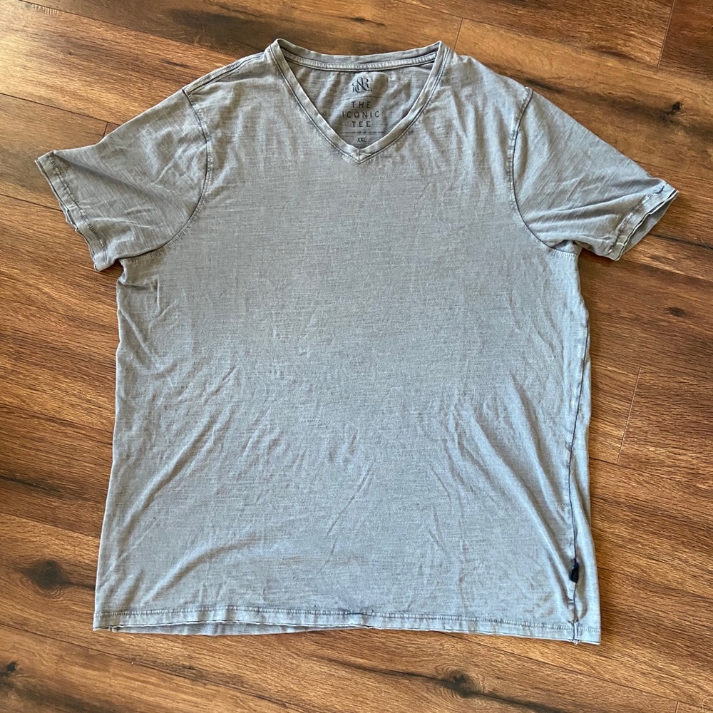 Women’s Rock & Republic The Iconic Tee Size 2XL